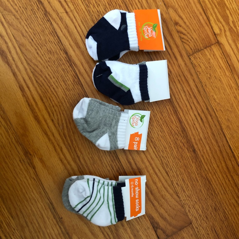 Baby yoga sprout socks